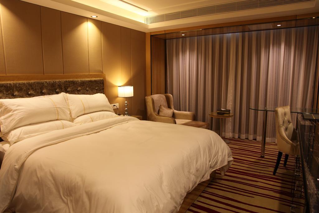 Guangzhou Guo Mao Hotel 객실 사진